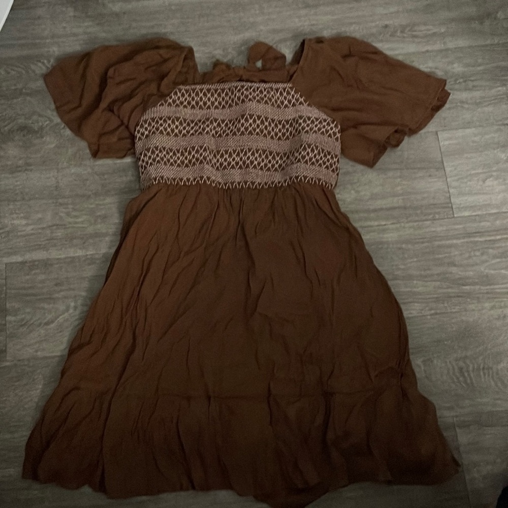 Brown Puff sleeve dress